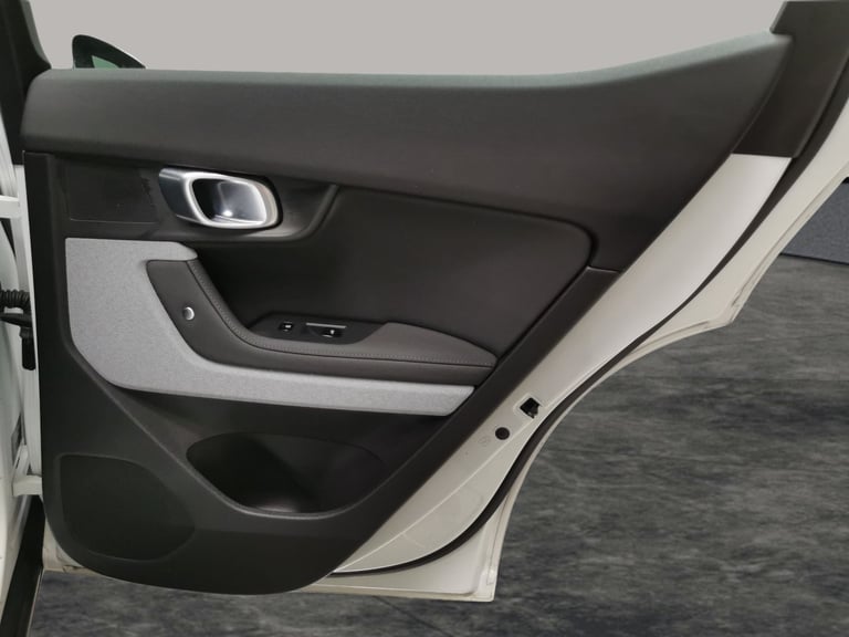 2022 Polestar Polestar 2 Single Motor 64kWh Standard Range Fastback 5dr Electric Auto FWD (224 ps...