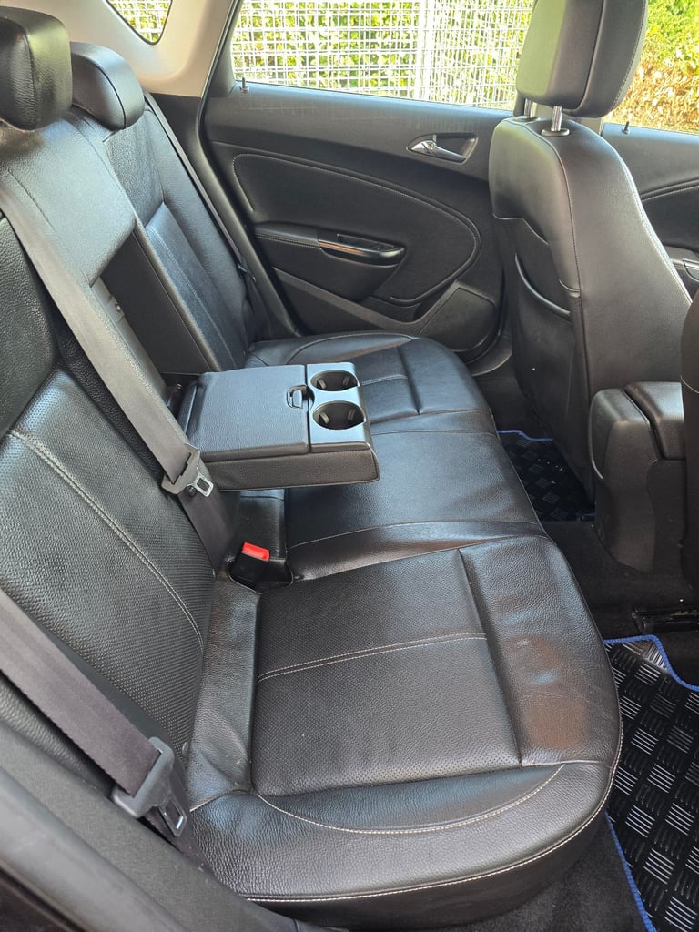 Vauxhall, ASTRA, Hatchback, 2014, Other, 1956 (cc), 5 doors
