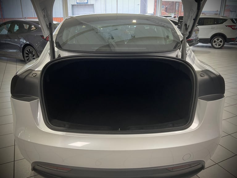 2024 Tesla Model 3 LONG RANGE AWD Saloon ELECTRIC Automatic