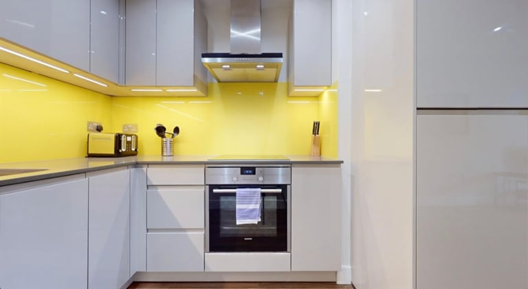 Aldgate One Bedroom - East London -  E1 - Long Term Lets £2600 pcm 