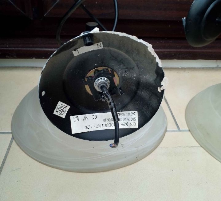 2 x Wall Lights 