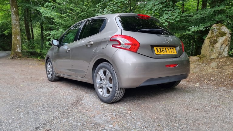 2014 Peugeot 208 1.4 HDi Allure 5dr HATCHBACK Diesel Manual