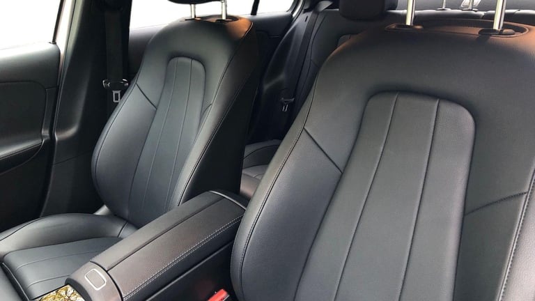 2022 Mercedes-Benz A-Class A 200 SPORT EXECUTIVE AUT Saloon Petrol Automatic