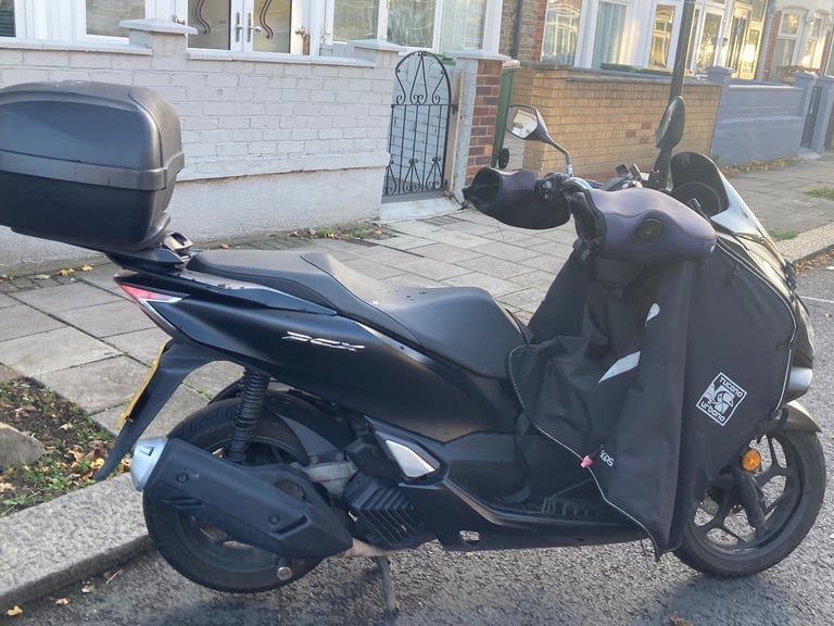 Honda, PCX, 2022, 125 (cc)