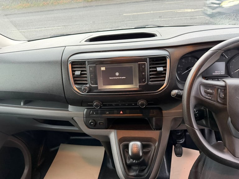2021 Vauxhall Vivaro 2900 dynamic Lwb l2 air con 68k new timing belt finance available  PANEL VAN...