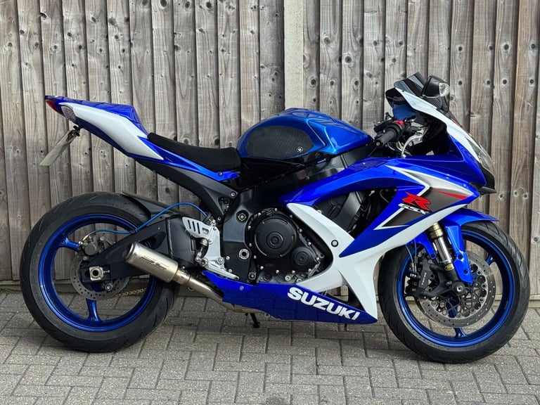 image for SUZUKI GSXR 600 K8 2009 (09) SUPER SPORT + RACE FIT + TRANSLOGIC QUICK SHIFTER 
