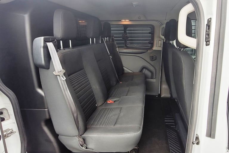 2020 Ford Transit Custom Crew D/Cab **FINANCE**WARRANTY** (6 seater not kombi bus trafic