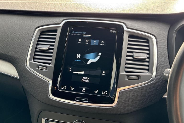 2021 Volvo XC90 2.0 B5 MHEV Momentum SUV 5dr Diesel Hybrid Auto 4WD Euro 6 (s/s) (235 ps) ESTATE ...