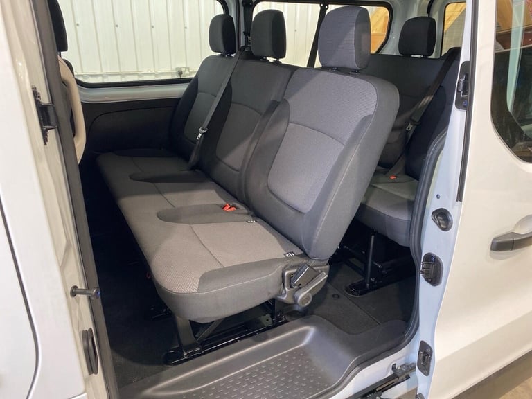 2024 Renault Trafic 2.0 dCi LL30 Advance L2 H1 Euro 6 (s/s) 5dr (9 Seat) MPV Diesel Manual