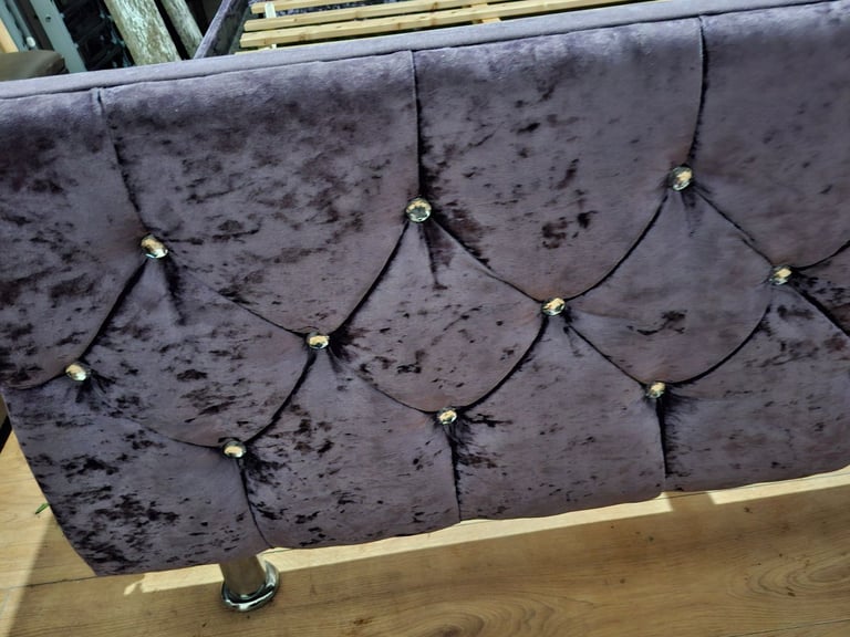 Double Velvet Diamantè Bed Frame [£80] (SAME DAY DELIVERY AVAILABLE)
