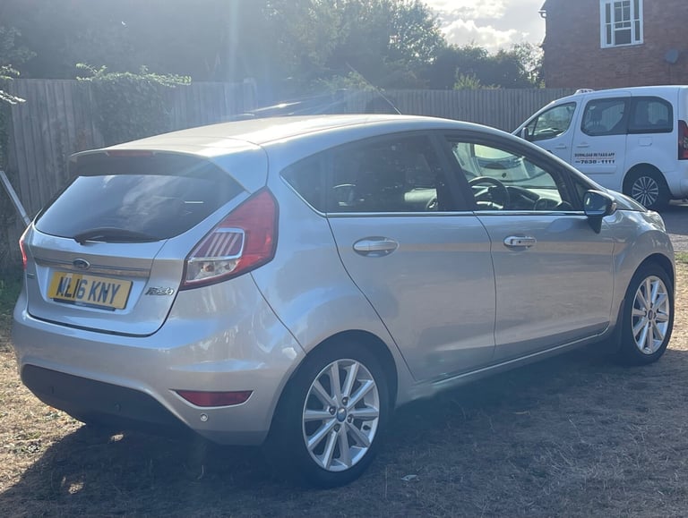 2016 Ford Fiesta Titanium 5dr Manual 1.0 Petrol