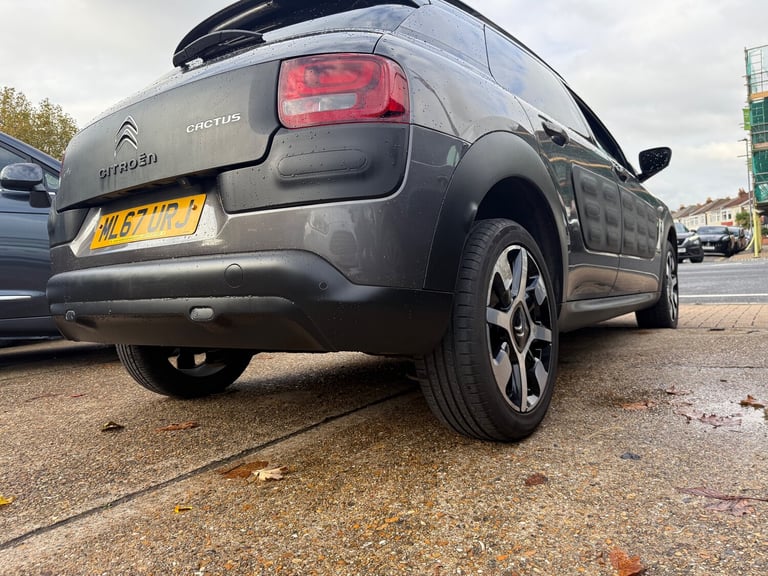 2017 Citroen C4 Cactus 1.2 PureTech Flair Hatchback 5dr Petrol Manual Euro 6