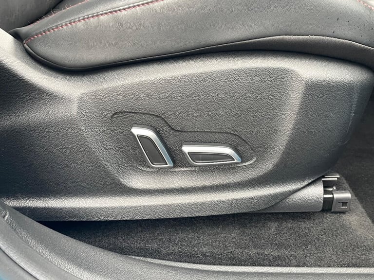 2023 MG MG HS 1.5 T-GDI 16.6kWh Trophy Auto Euro 6 (s/s) 5dr ESTATE Petrol/Electric Hybrid Automatic