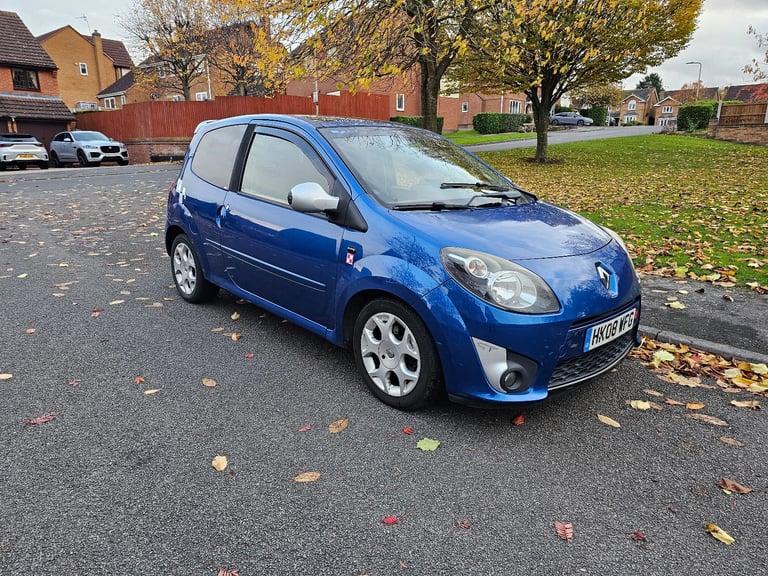 Renault Twingo GT 1.2 Turbo, 99hp, MOT until April, Full service history, cambelt waterpump done