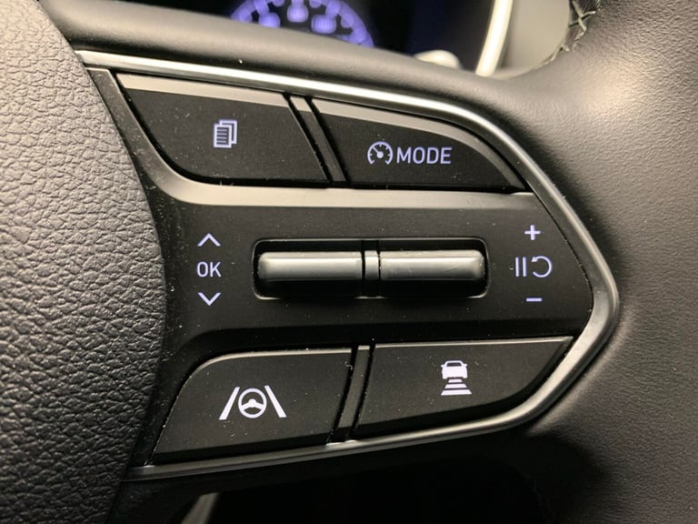 2023 Hyundai Santa Fe 1.6 TGDi Plug-in Hybrid Premium 5dr 4WD Auto ESTATE PETROL/ELECTRIC Automatic