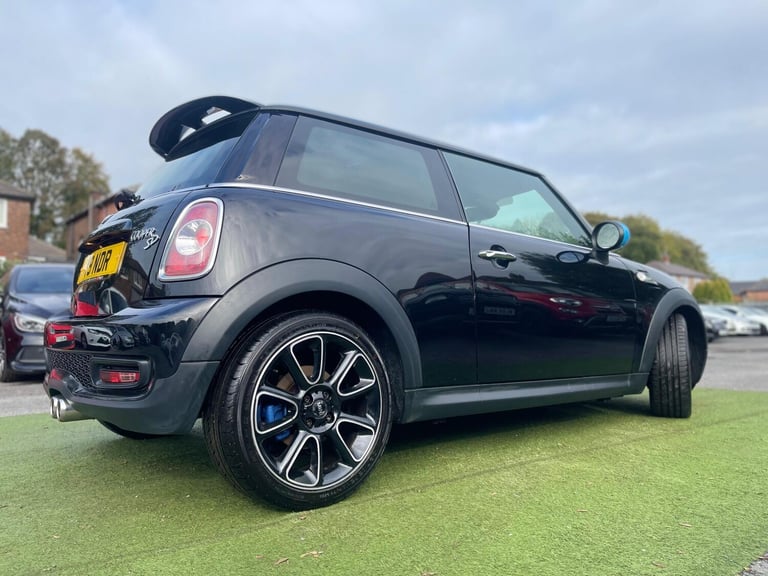 2013 MINI Hatch 2.0 Cooper SD Bayswater Euro 5 (s/s) 3dr HATCHBACK Diesel Manual