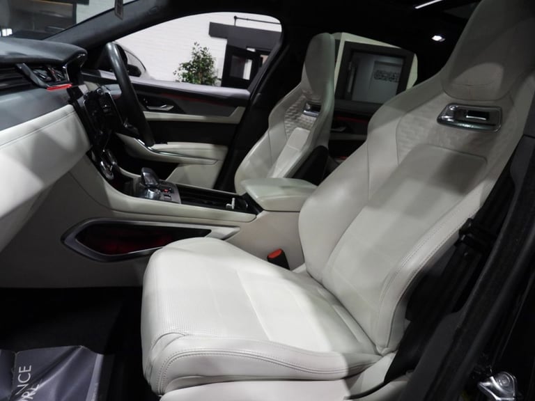 2023 23 JAGUAR F-PACE 5.0 P550 V8 SVR SUV 5DR PETROL QUICKSHIFT AWD EURO 6 (S/S)