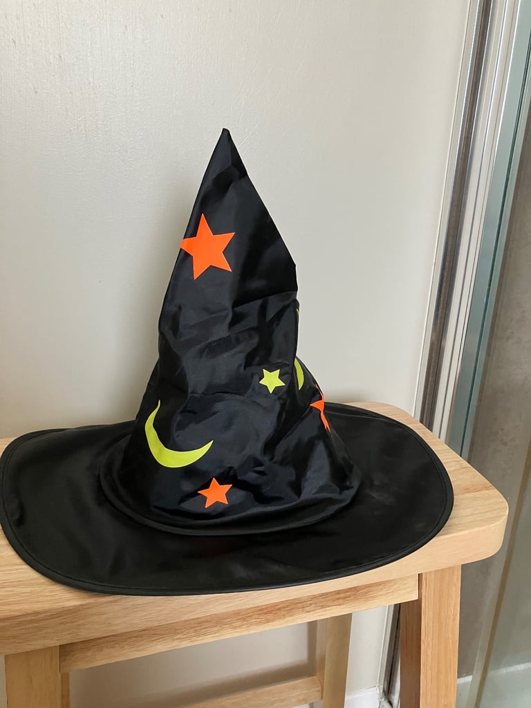 image for Witches hat and mask Halloween 