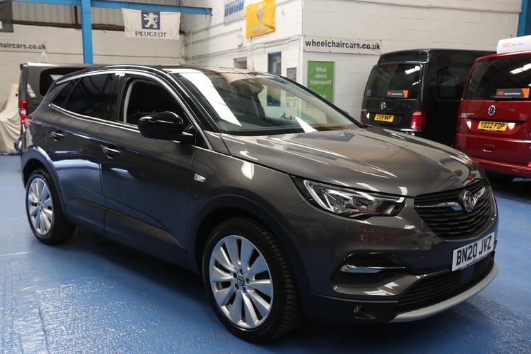 image for VAUXHALL GRANDLAND X Petrol Turbo Elite Nav 5dr Auto Top of the Range Car
