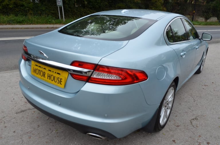 2012 Jaguar XF 2.2d Premium Luxury 4dr Auto SALOON DIESEL Automatic