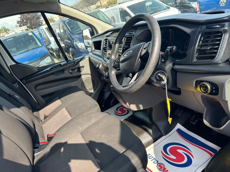 2018 Ford Transit Custom 2.0 TDCi 105ps Low Roof Van PANEL VAN Diesel Manual