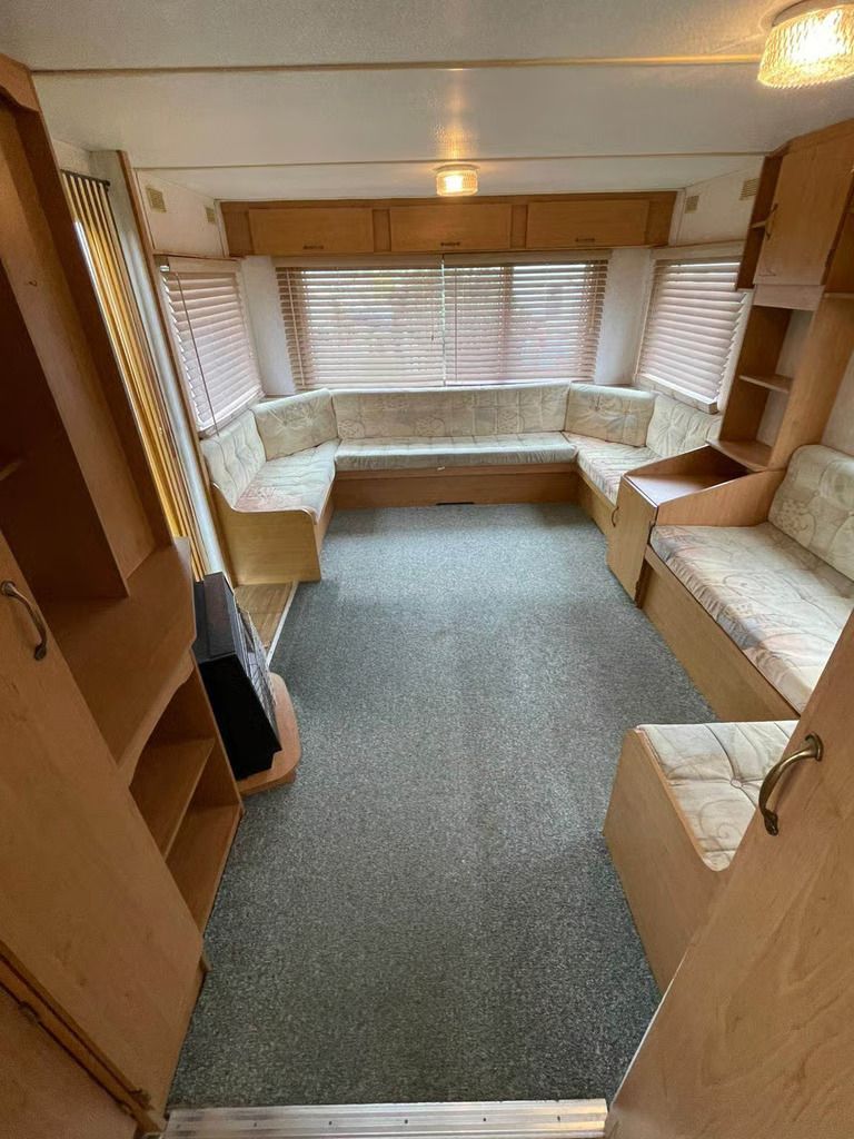 1, 2 & 3 bedroom Mobile Homes to Rent near Salisbury. (Inc. Garden, Car Park) 