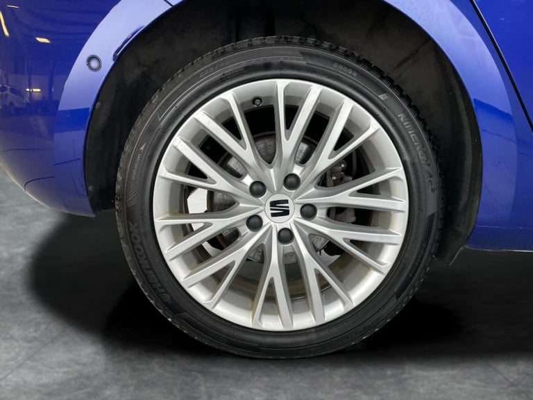 2021 SEAT Leon 1.4 eHybrid 12.8kWh XCELLENCE Hatchback 5dr Petrol Plug-in Hybrid DSG Euro  Hatchb...