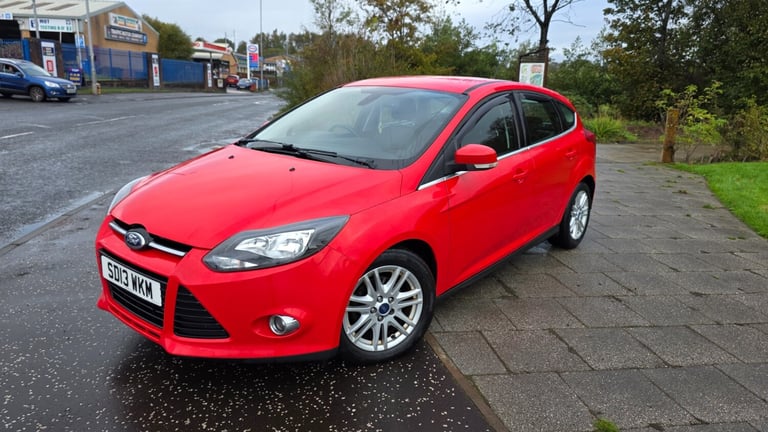 2013 Ford Focus 1.6 TDCi Titanium ECOnetic 5dr HATCHBACK Diesel Manual