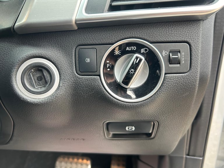 2012 Mercedes-Benz M Class 3.0 ML350 V6 BlueTEC Sport G-Tronic 4WD Euro 6 (s/s) 5dr ESTATE Diesel...