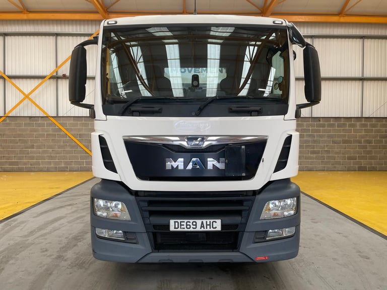 MAN TGS 24.430 LX *EURO 6* 6X2 PET REGS TRACTOR UNIT - 2019 - DE69 AHC