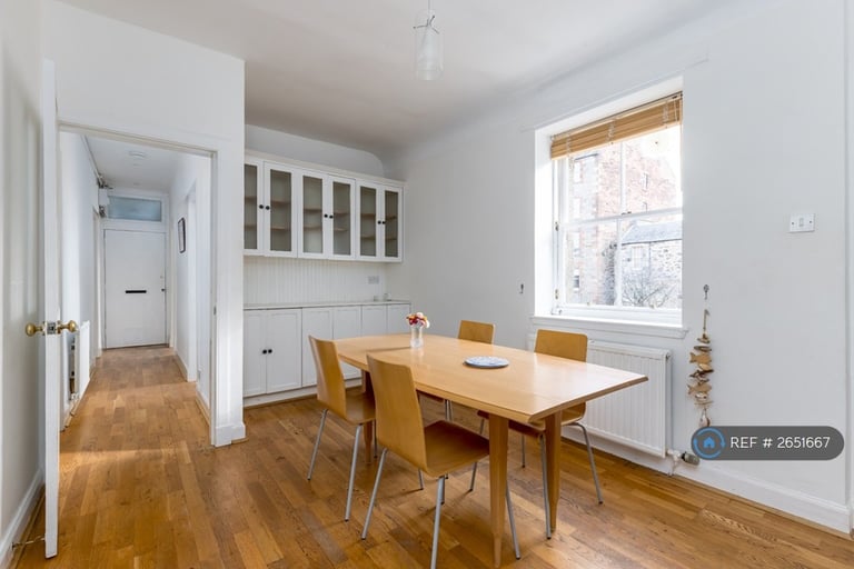 image for 3 bedroom flat in Wilson's Park, Edinburgh, EH15 (3 bed) (#2651667)