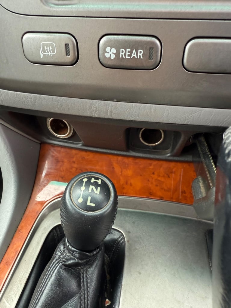  Toyota Land Cruiser Amazon 4.2 TD SUV 5dr Diesel Automatic (282 g/km, 201 bhp) Diesel Automatic