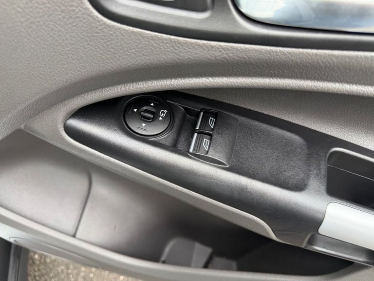 2021 Ford Transit Connect 1.5 EcoBlue 120ps Limited Van PANEL VAN DIESEL Manual