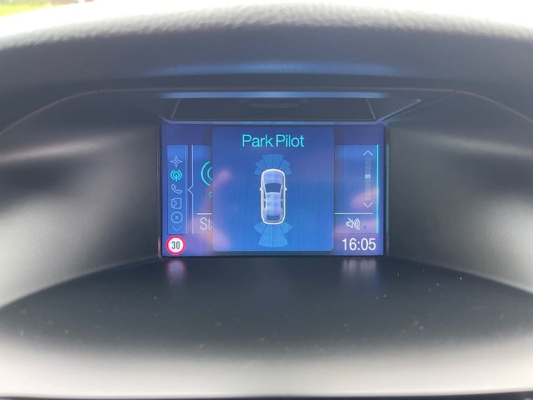 2013 Ford Focus 1.6 TDCi 115 Zetec S 5dr HATCHBACK DIESEL Manual