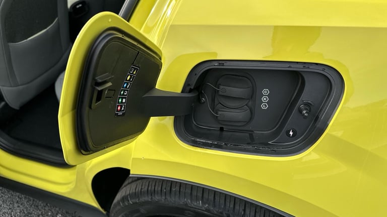 2025 Volvo EX30 315kW Twin Motor Performance Plus 69kWh 5dr Auto ESTATE ELECTRIC Automatic