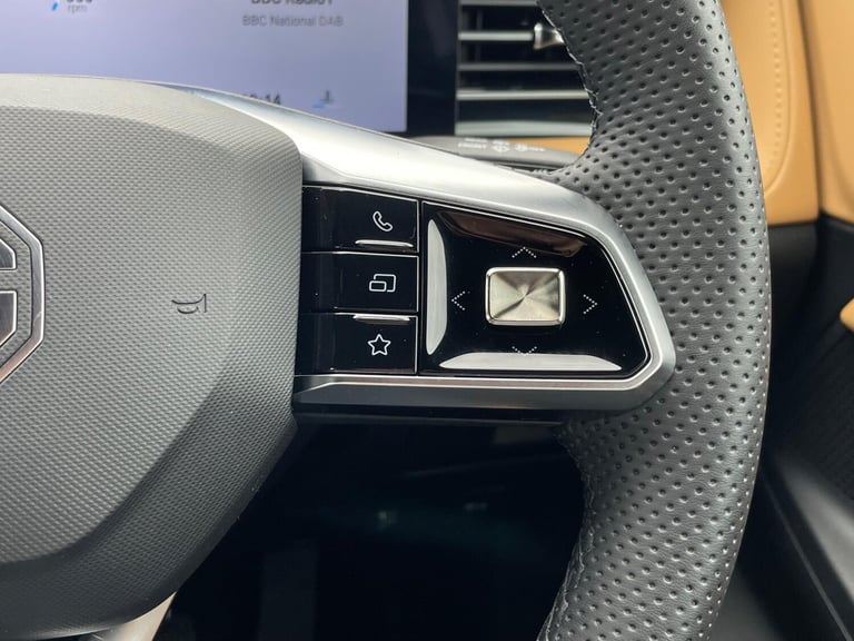 2024 MG MG HS 1.5 T-GDI Trophy Euro 6 (s/s) 5dr ESTATE Petrol Manual