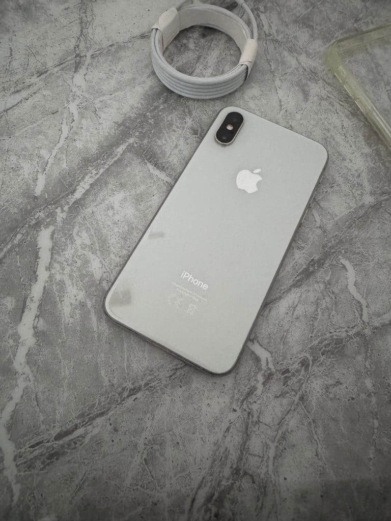 Apple iPhone XS White 64GB Unlocked