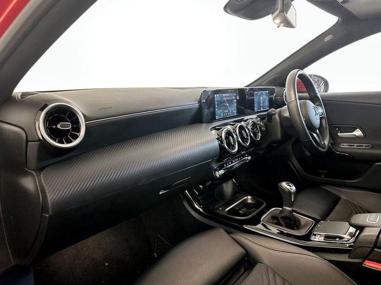 2019 Mercedes-Benz A-Class 1.3 A180 SE Euro 6 (s/s) 5dr Manual Hatchback Petrol Manual