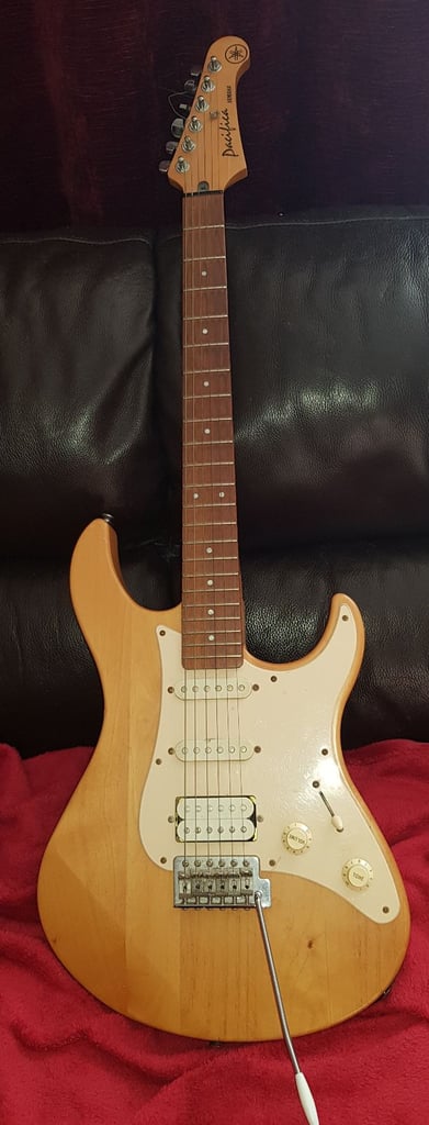 image for Yamaha Pacifica Guitar