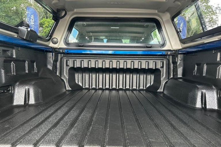 2025 Ford Ranger Tremor AUTO 2.0 EcoBlue 205ps 4x4 Double Cab Pick Up, LOAD BOX BEDLINER Aut Pick...