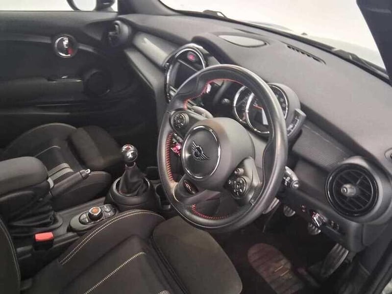 2019 MINI Hatch 1.5 Cooper Sport Hatchback 3dr HATCHBACK Petrol Manual