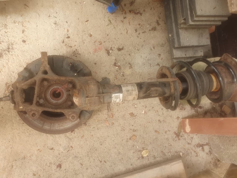 Mini one strut leg nearside/ passenger side n/s/f, front complete leg