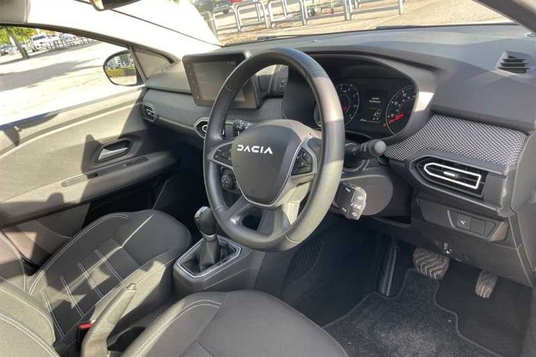 2023 Dacia Sandero 1.0 TCe Expression Hatchback 5dr Petrol CVT Euro 6 (s/s) (90 ps) Hatchback Pet...