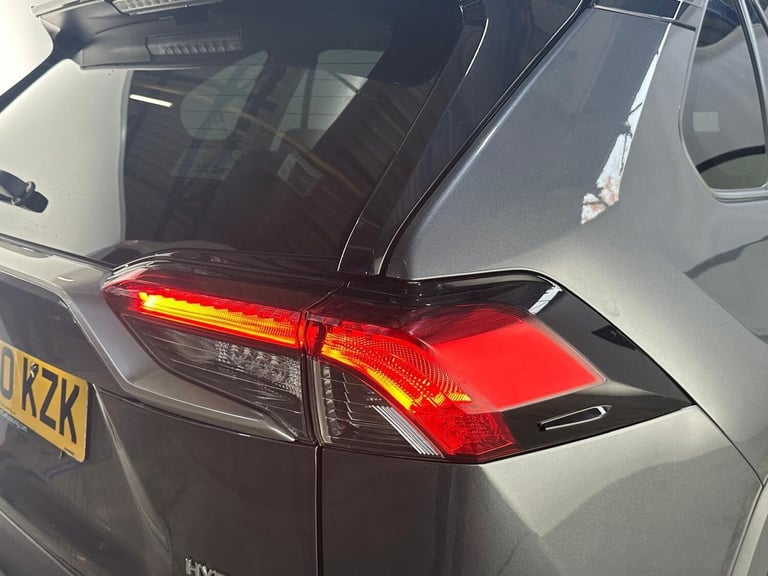 2020 Toyota RAV4 2.5 VVT-h Design CVT Euro 6 (s/s) 5dr ESTATE Petrol/Electric Hybrid Automatic