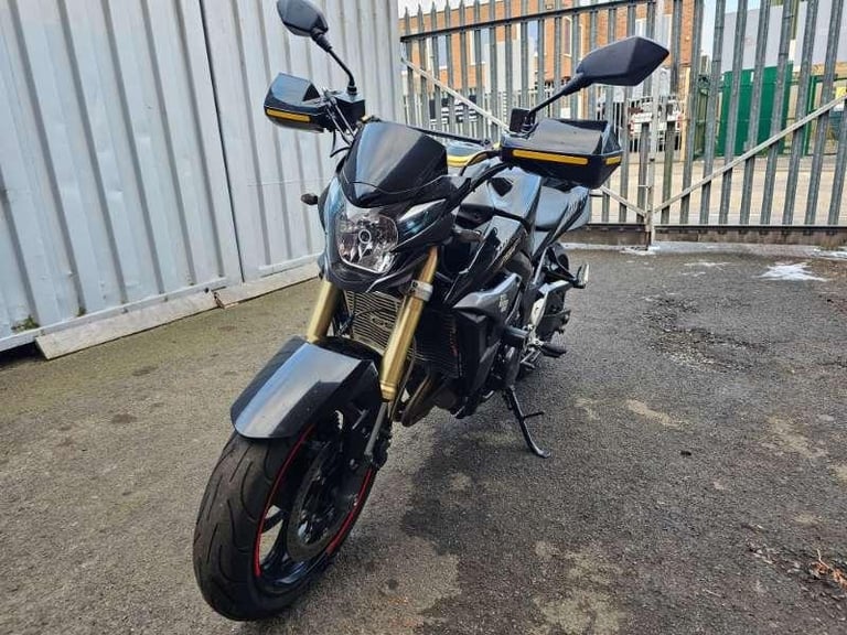 Suzuki GSR750 L1 '2011' HEATED GRIPS - CARBON SILENCER
