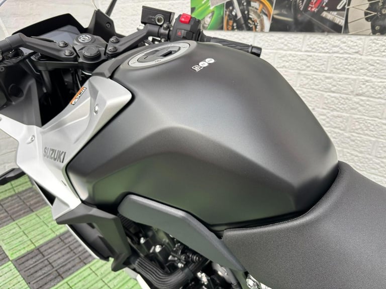 2025 Suzuki GSX-8R 800 Euro 5