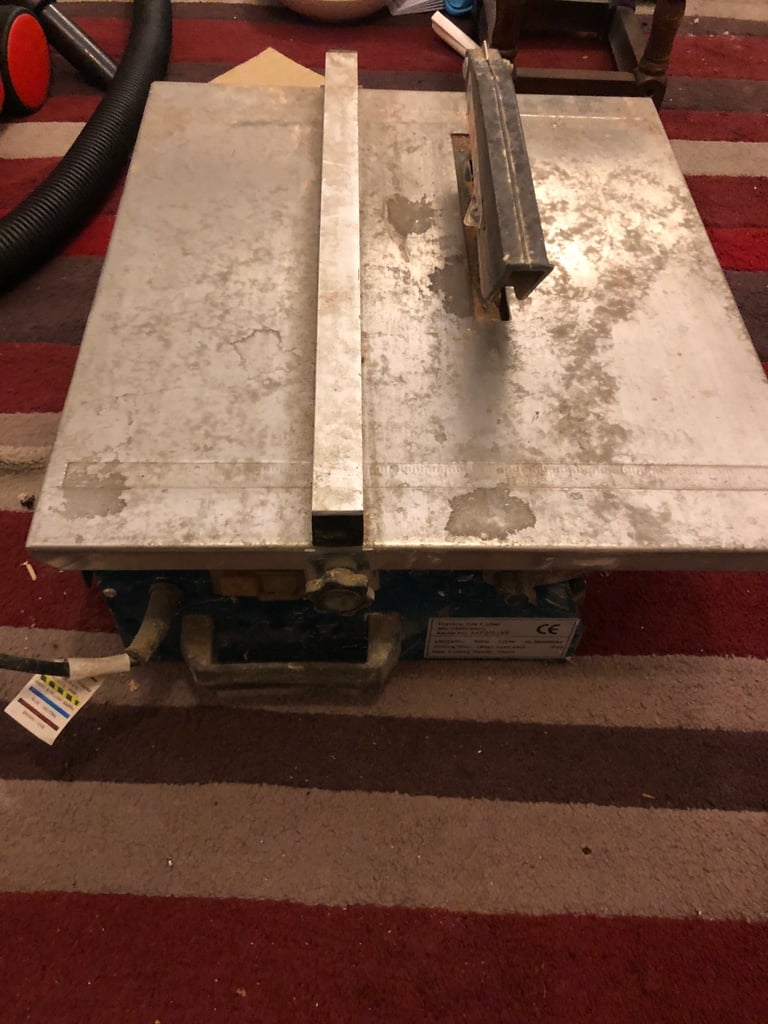 image for Electric tile cutter 