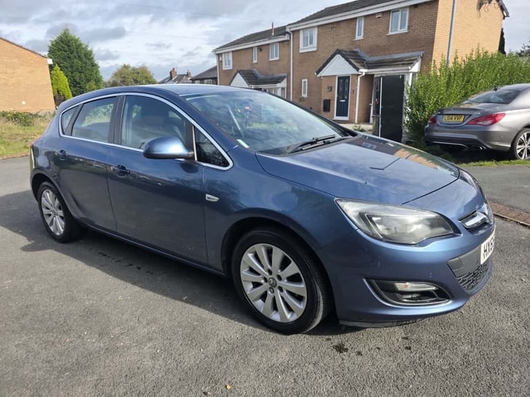 Vauxhall, ASTRA, Hatchback, 2015, Manual, 1598 (cc), 5 doors