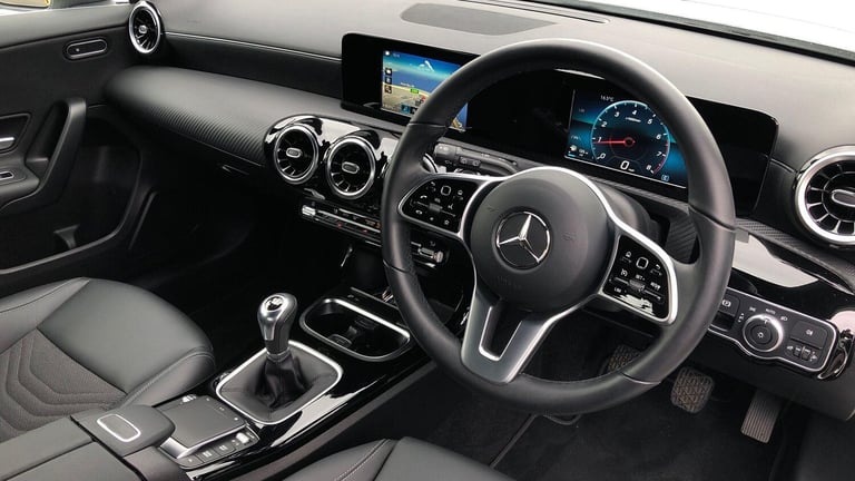 2022 Mercedes-Benz A-Class A 180 SE Hatchback Hatchback Manual
