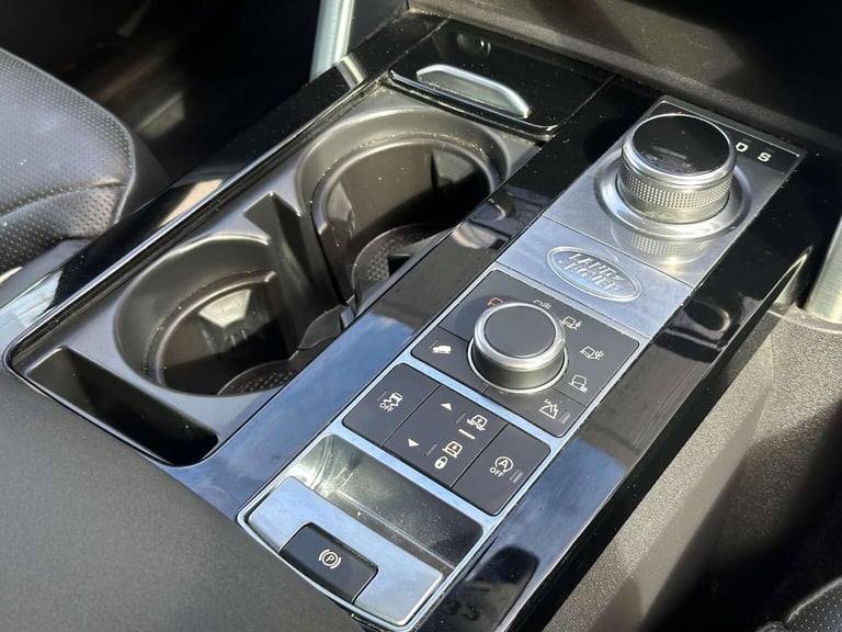 LAND ROVER DISCOVERY 3.0 SD V6 HSE Auto 4WD Euro 6 (s/s) 5dr 2020